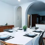 شقة Jolanda